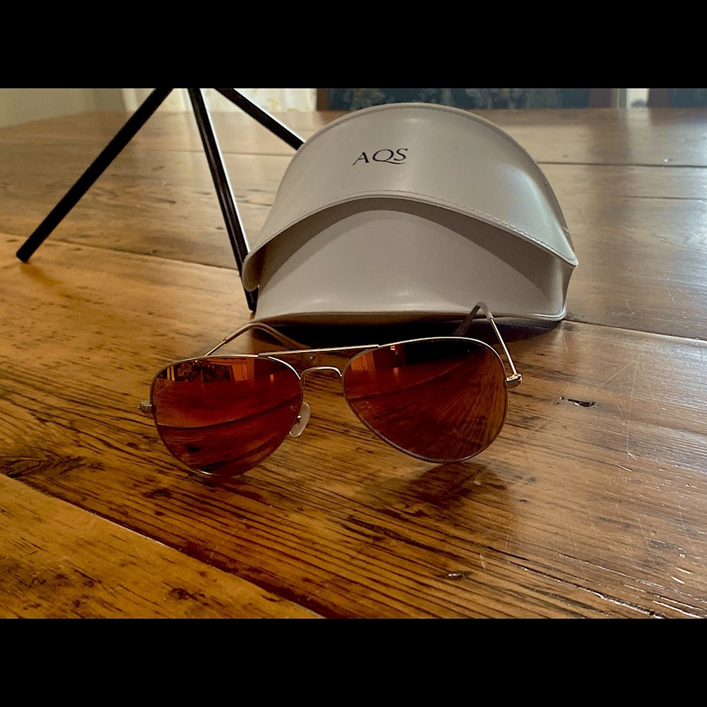 AQS mirrored aviator sunglasses